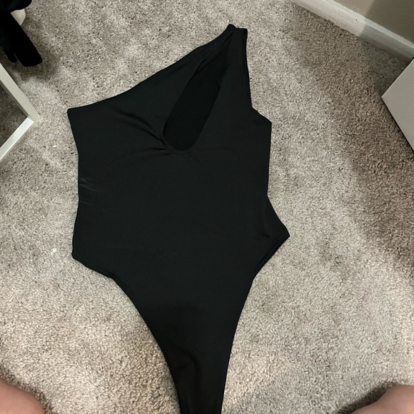 PLT cutout body suit - Picture 8 of 8